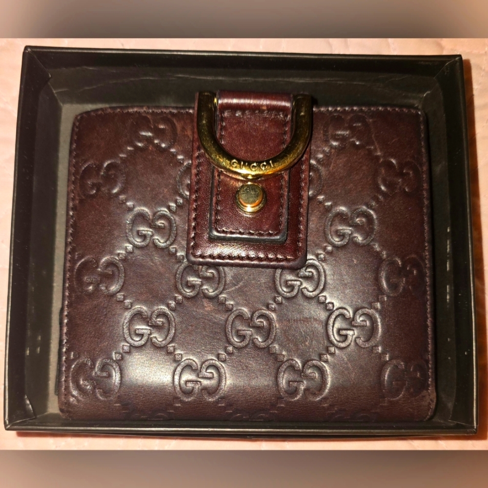 GUCCI Guccissimo GG Compact Bifold Wallet Dark Brown Leather Gold D Ring w BOX!